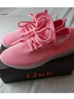 Link Light Up Youth Girl Pink Sneakers Shoes Size 4